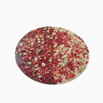 Pizza z mlecznej i białej czekolady z malinami, truskawkami, śliwkami i kiwi 400g
